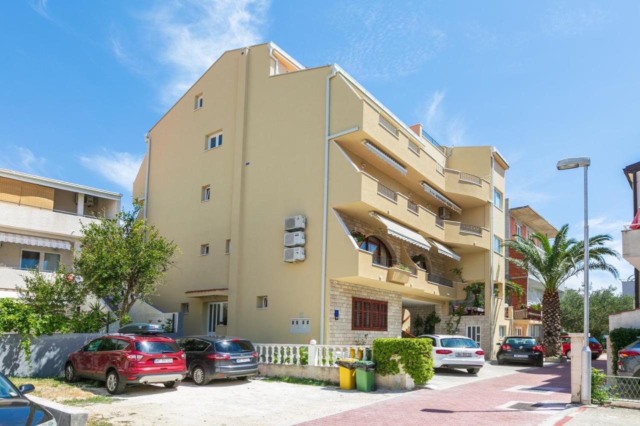 Apartments Barba Tučepi Zewnętrze zdjęcie